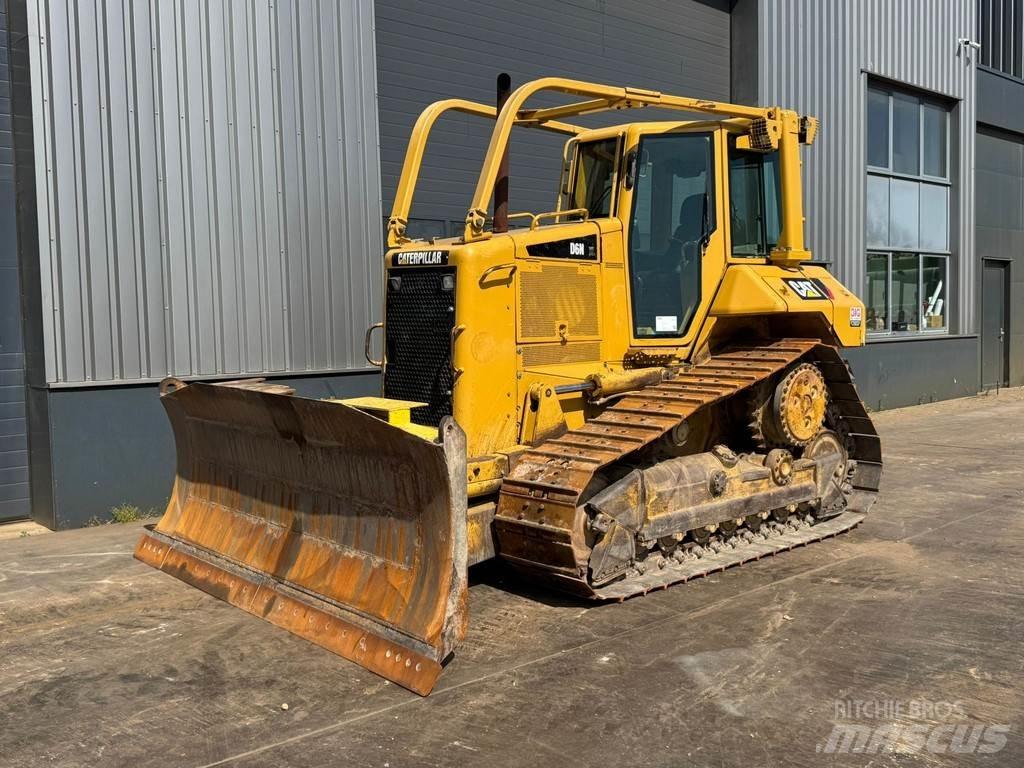 CAT D6N XL Bulldozer på larvebånd