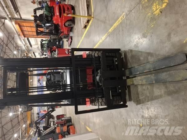 Manitou MI25D Terrængående gaffeltruck