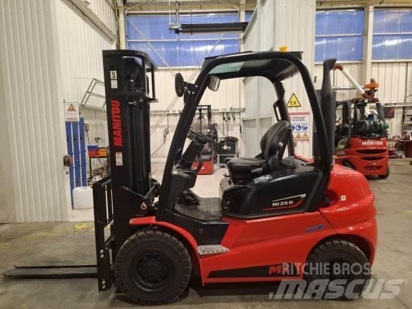 Manitou MI25D Terrængående gaffeltruck