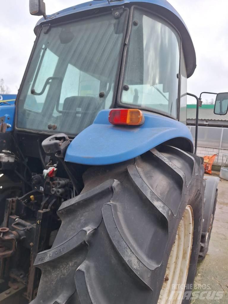 New Holland TD 95 D Traktorer