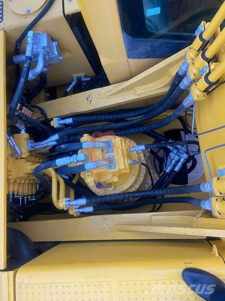 Komatsu PC 450 LC-8 Gravemaskiner på larvebånd