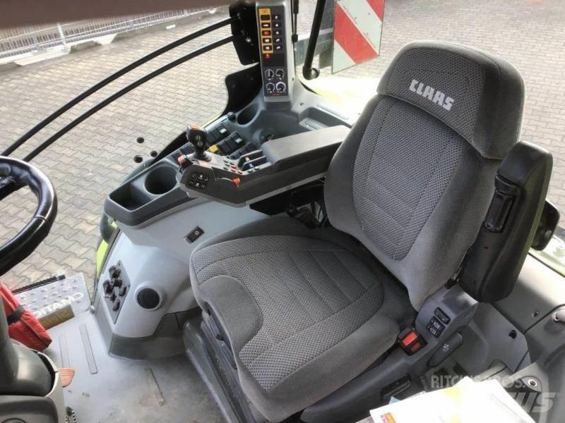 CLAAS AXION 810 Traktorer