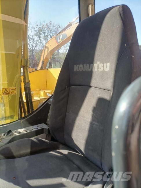 Komatsu PC 70 Gravemaskiner på larvebånd