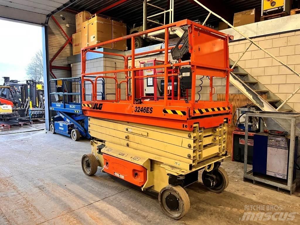 JLG 3246ES Saxlifte