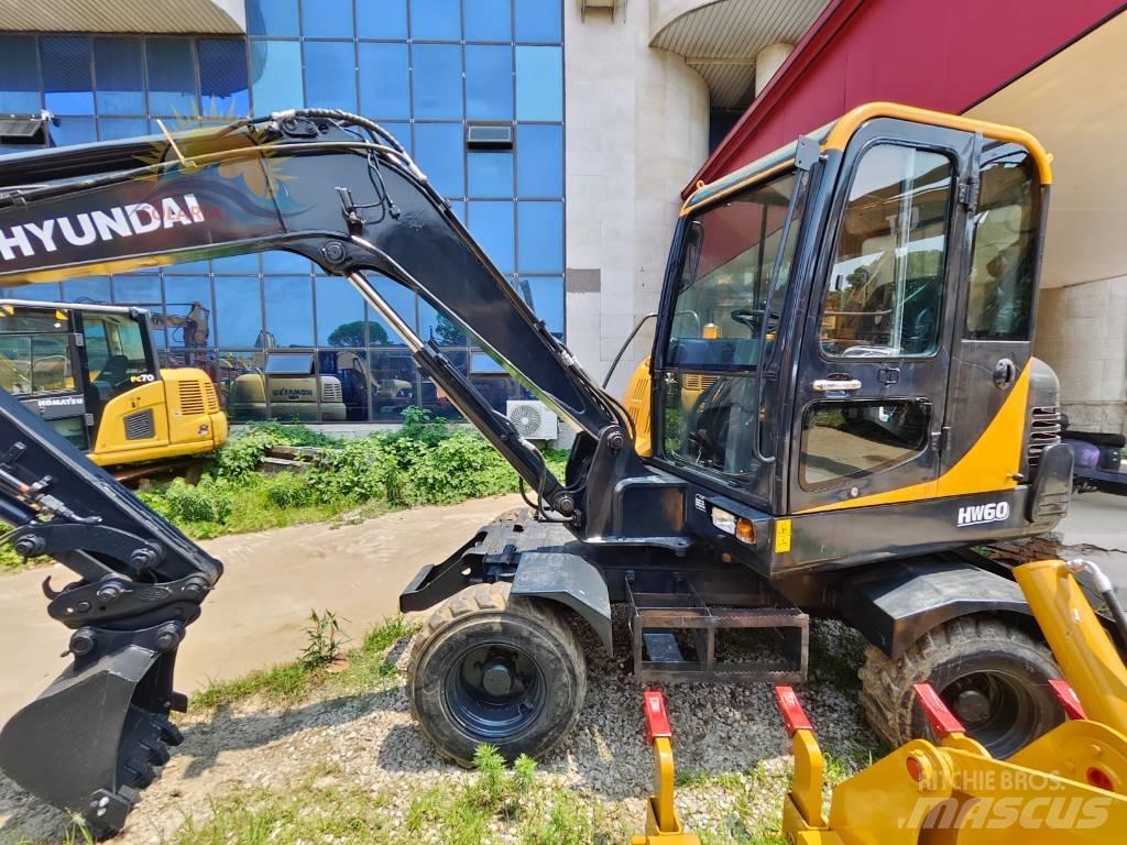 Hyundai Robex 60 W Gravemaskiner på hjul