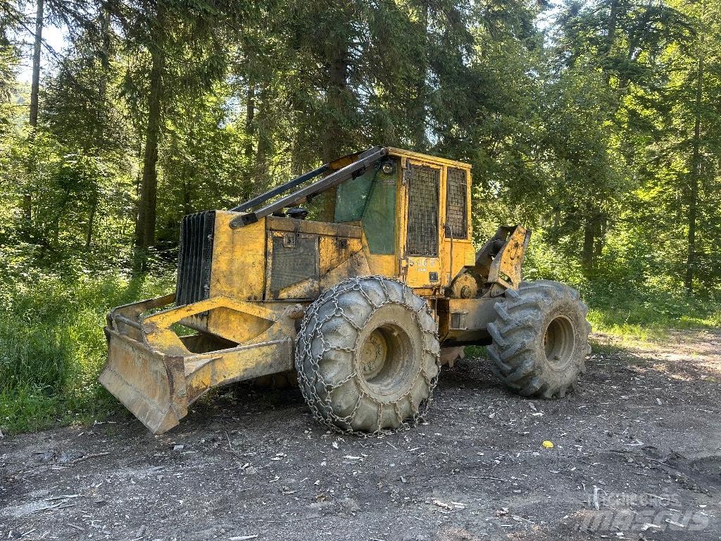 John Deere 540 E Udslæbningstraktorer