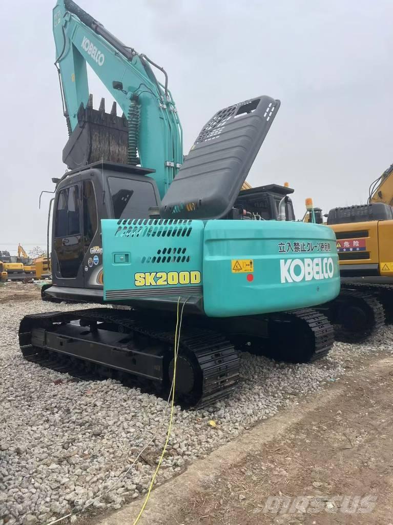 Kobelco SK 200 Gravemaskiner på larvebånd