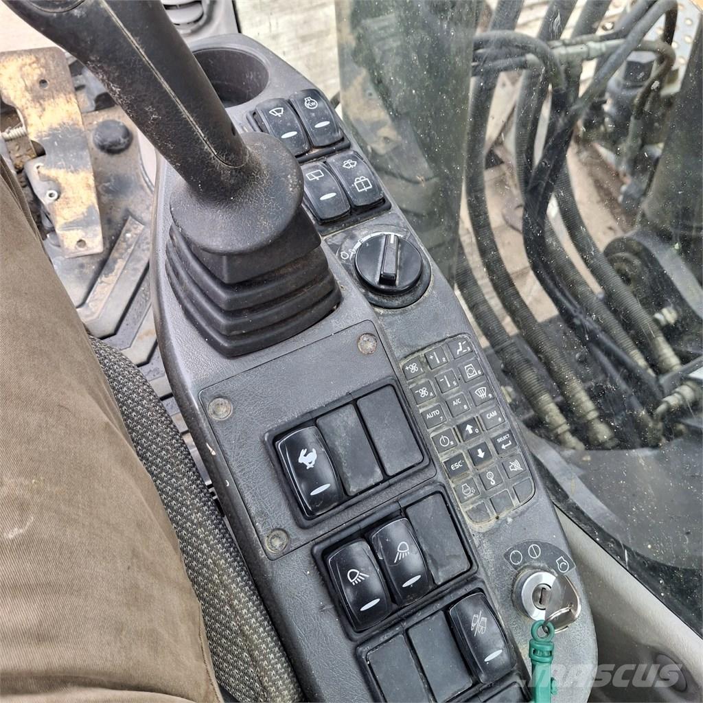 Volvo EC 210 C L Gravemaskiner på larvebånd