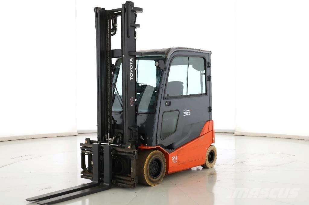 Toyota 8 FBMT 30 El gaffeltrucks