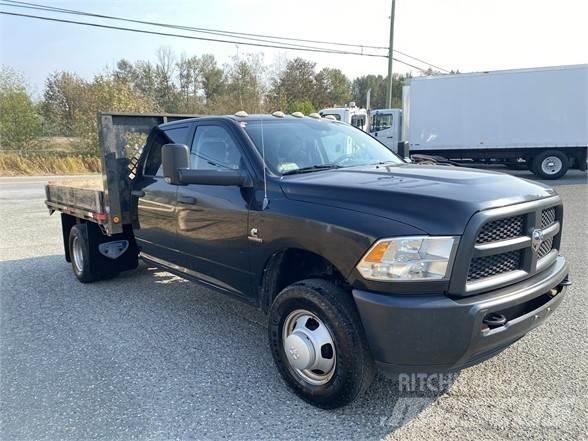 Dodge RAM 3500 Lastbil med lad/Flatbed