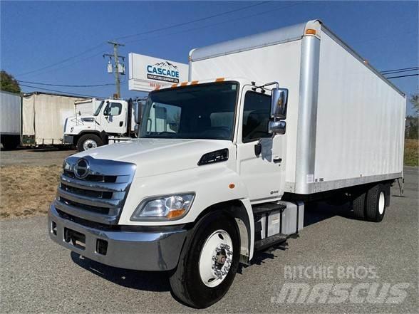 Hino 338 Fast kasse