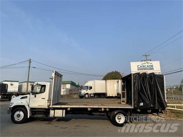 Hino 338 Lastbil - Gardin