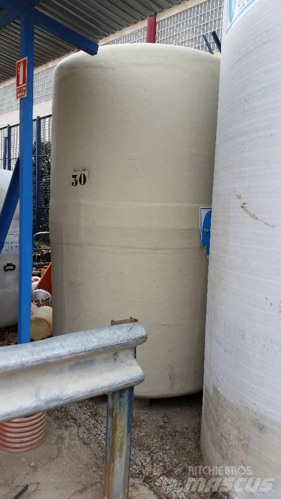  DEPOSITO AGUA 5000 L Entreprenør - Andet