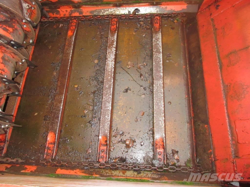 Kuhn Primor 3560 Balleskærere og -stablere