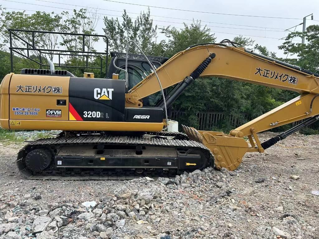 CAT 320 D2L Midi-gravemaskiner 7t - 12t