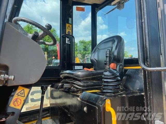 JCB 6ST Dumpere