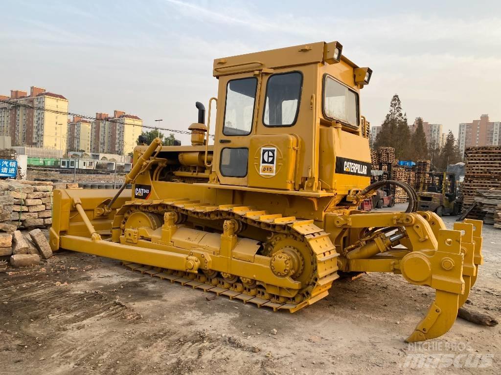CAT D 6 D Bulldozer på larvebånd