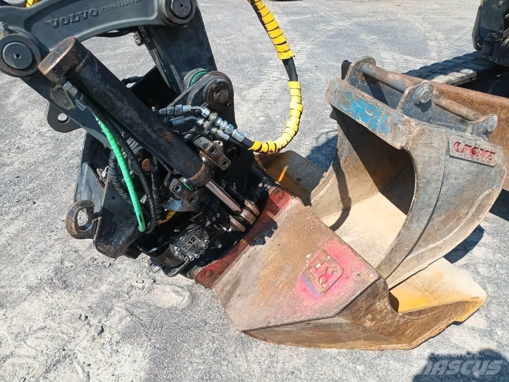 Volvo ECR 88 PLUS Midi-gravemaskiner 7t - 12t