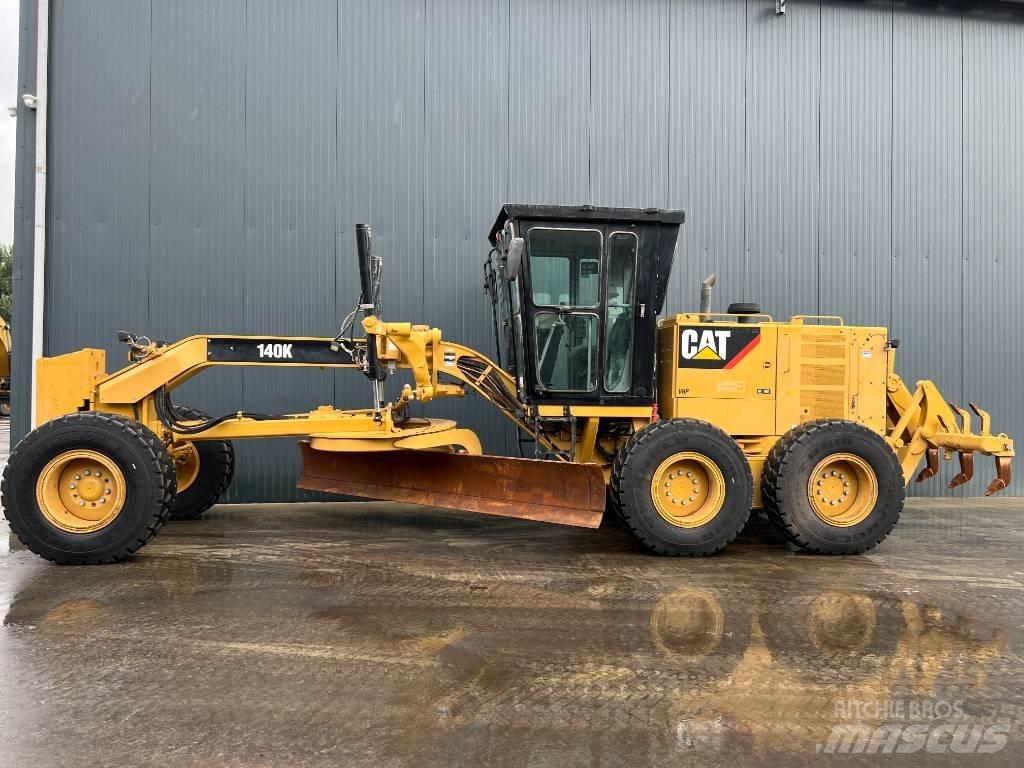 CAT 140K Vejhøvle / Gradere
