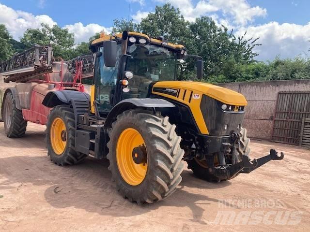 JCB Fastrac 4220 Traktorer