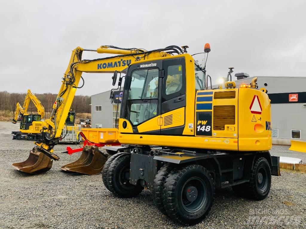Komatsu PW148-11 Gravemaskiner på hjul