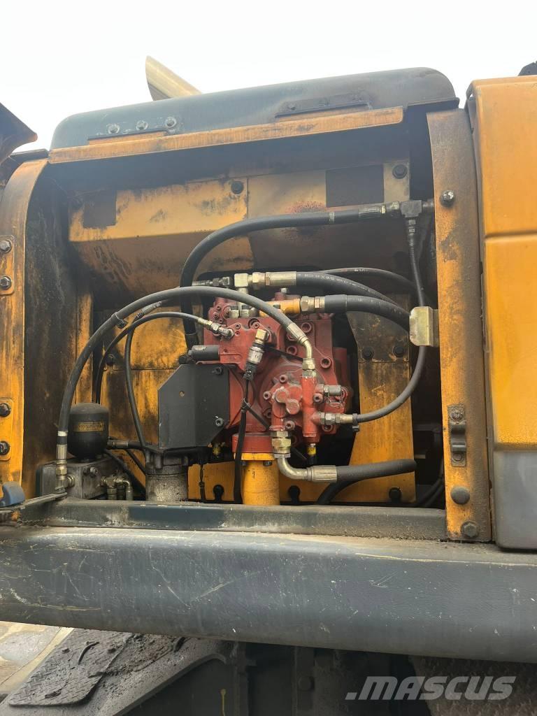 Hyundai R210W-9MH Materialehåndteringsmaskiner