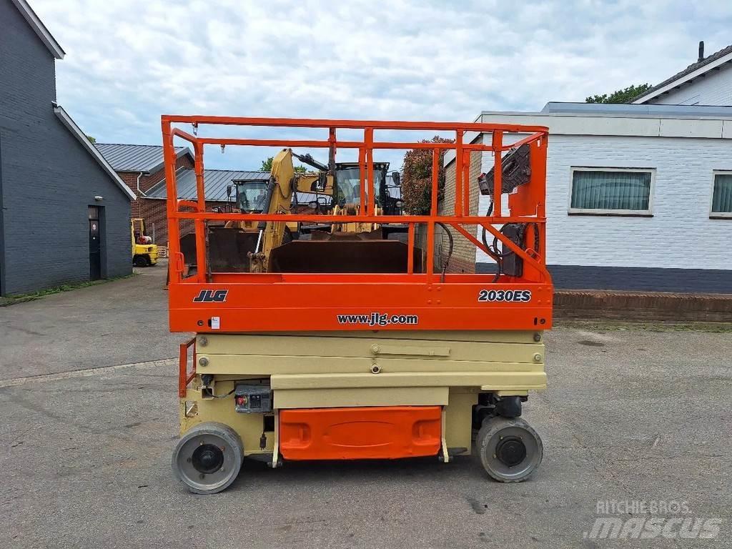 JLG 2030 ES Saxlifte