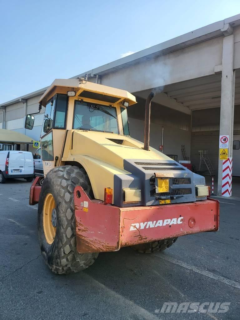 Dynapac CA 302 D Enkelt tromle