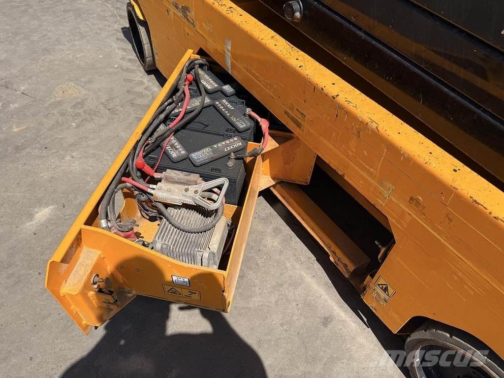 JCB S4550E Andre lifte og platforme