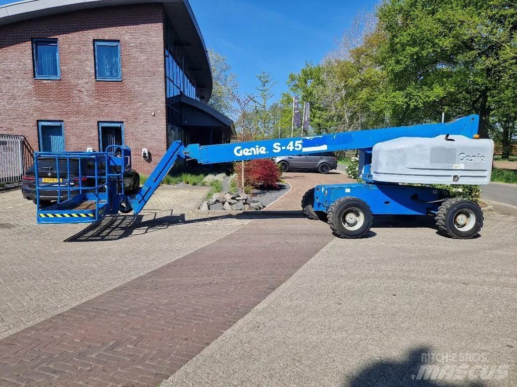 Genie S-45 Teleskoplifte