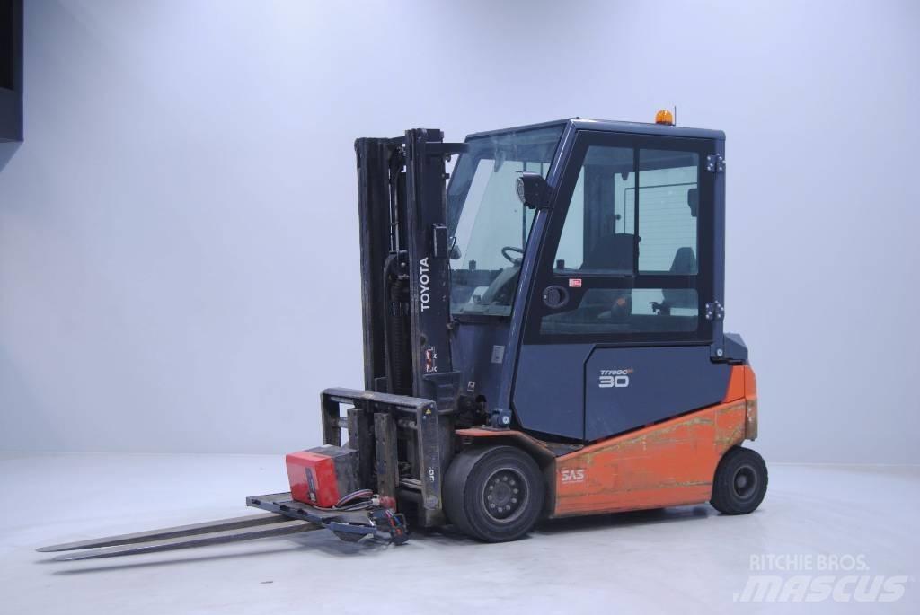 Toyota 8FBMT30 El gaffeltrucks