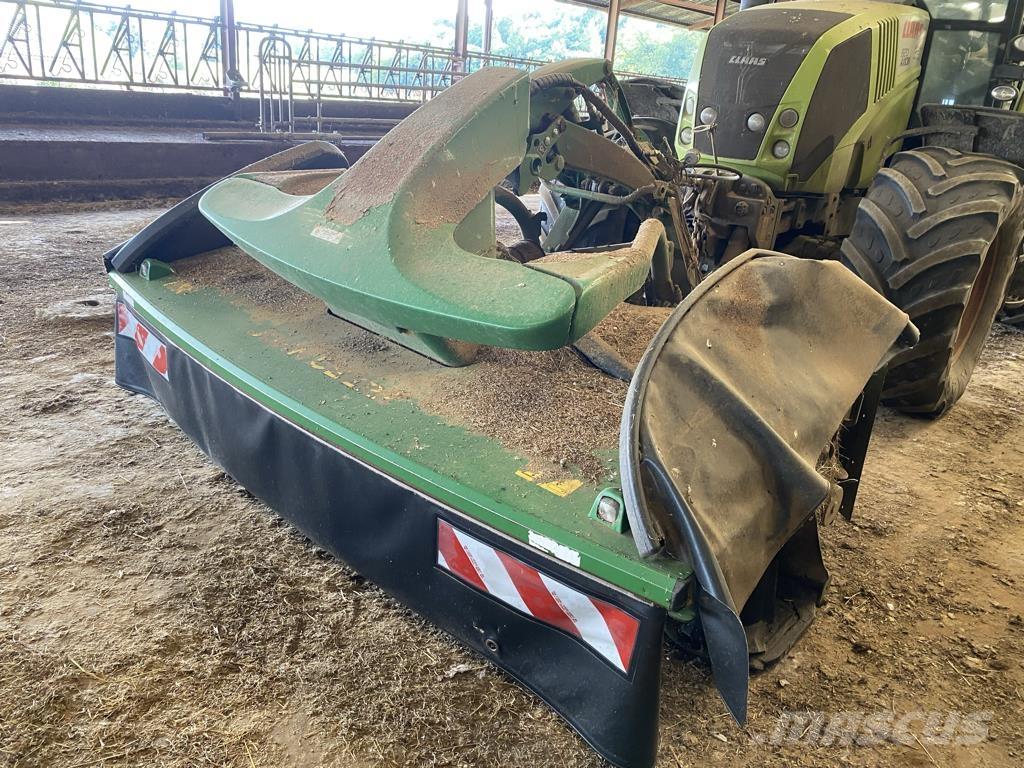 John Deere F 310 R Monterede og efterspændte slåmaskiner