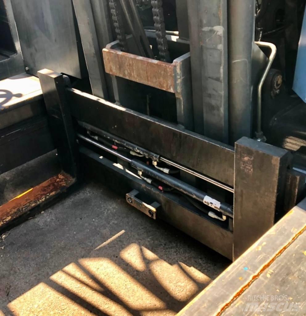 Combilift C4000 Sidelæsser