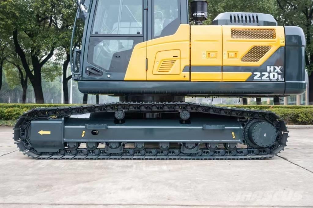Hyundai HX 220 L Gravemaskiner på larvebånd