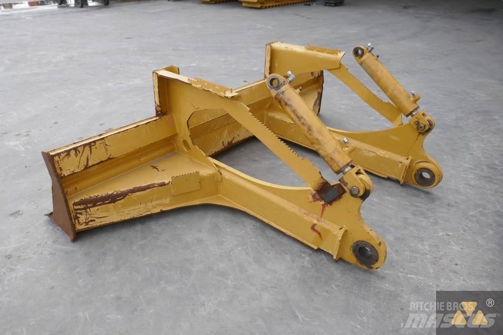 CAT Skidder blade Klinger
