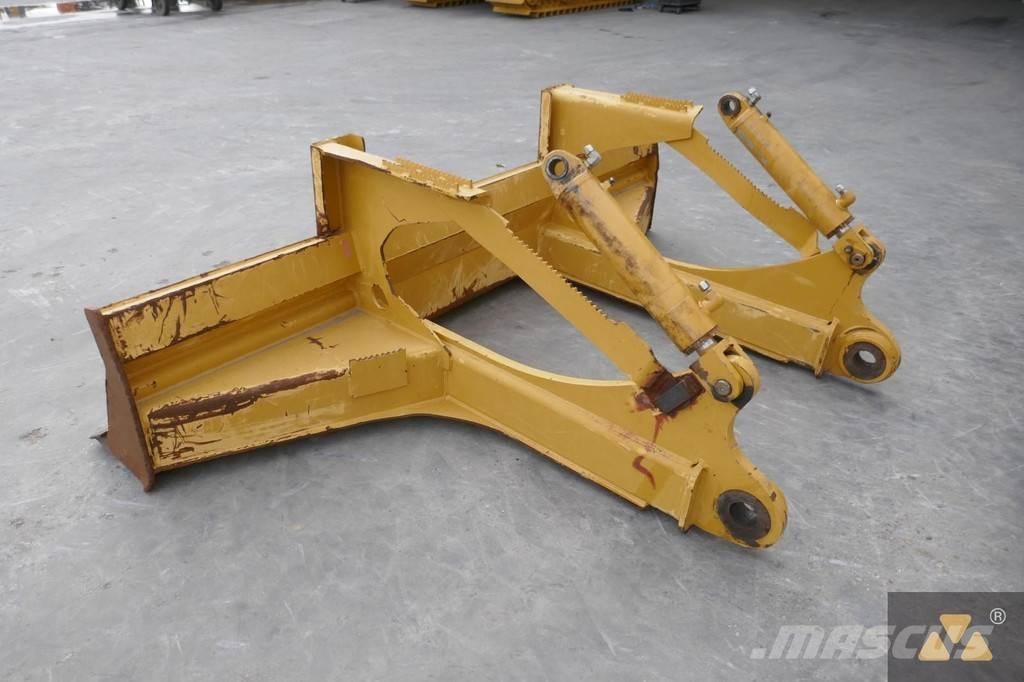 CAT Skidder blade Klinger