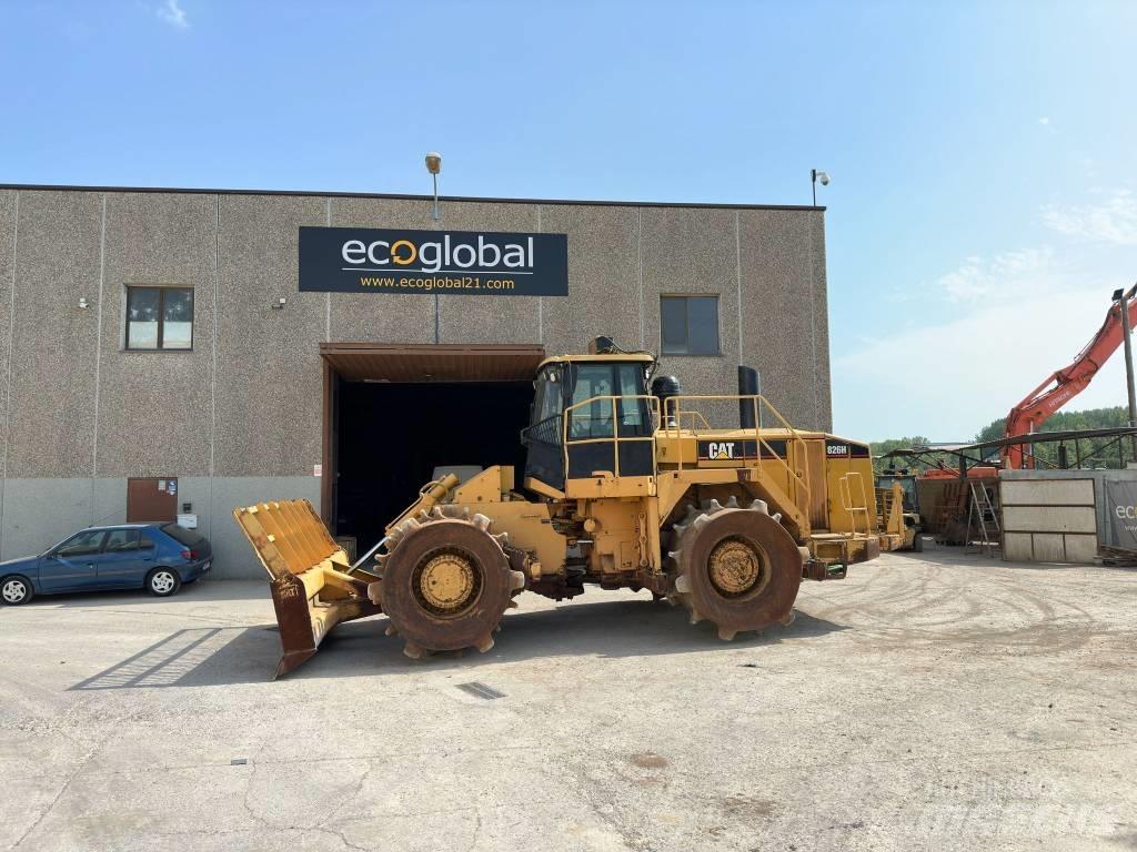 CAT 826H Affaldskompaktorer