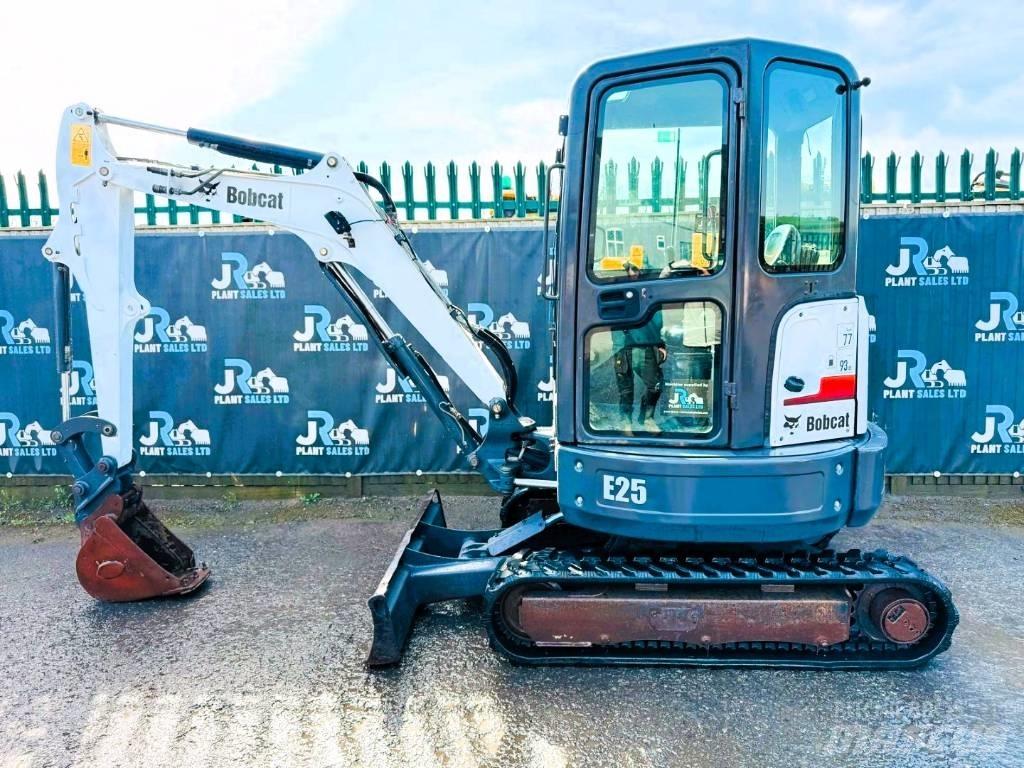 Bobcat E 25 Minigravemaskiner
