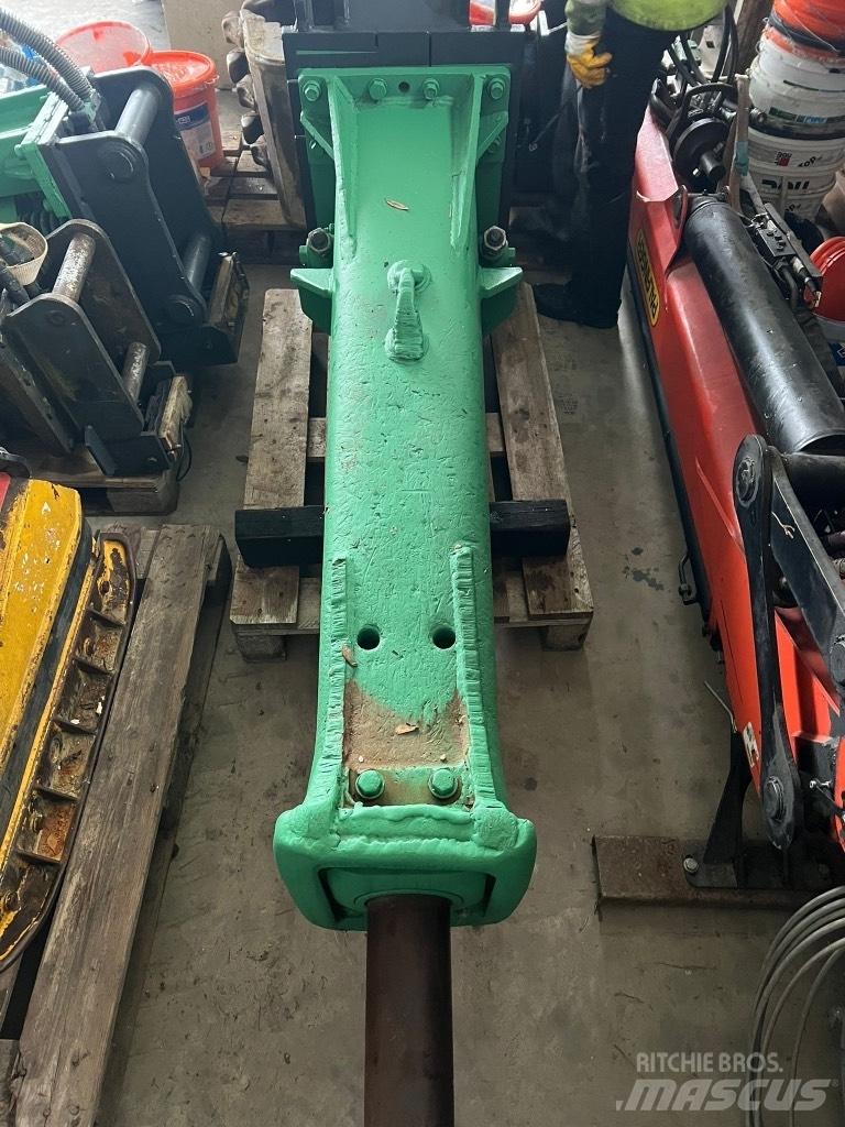 Montabert BRV 32 Hydraulik / Trykluft hammere