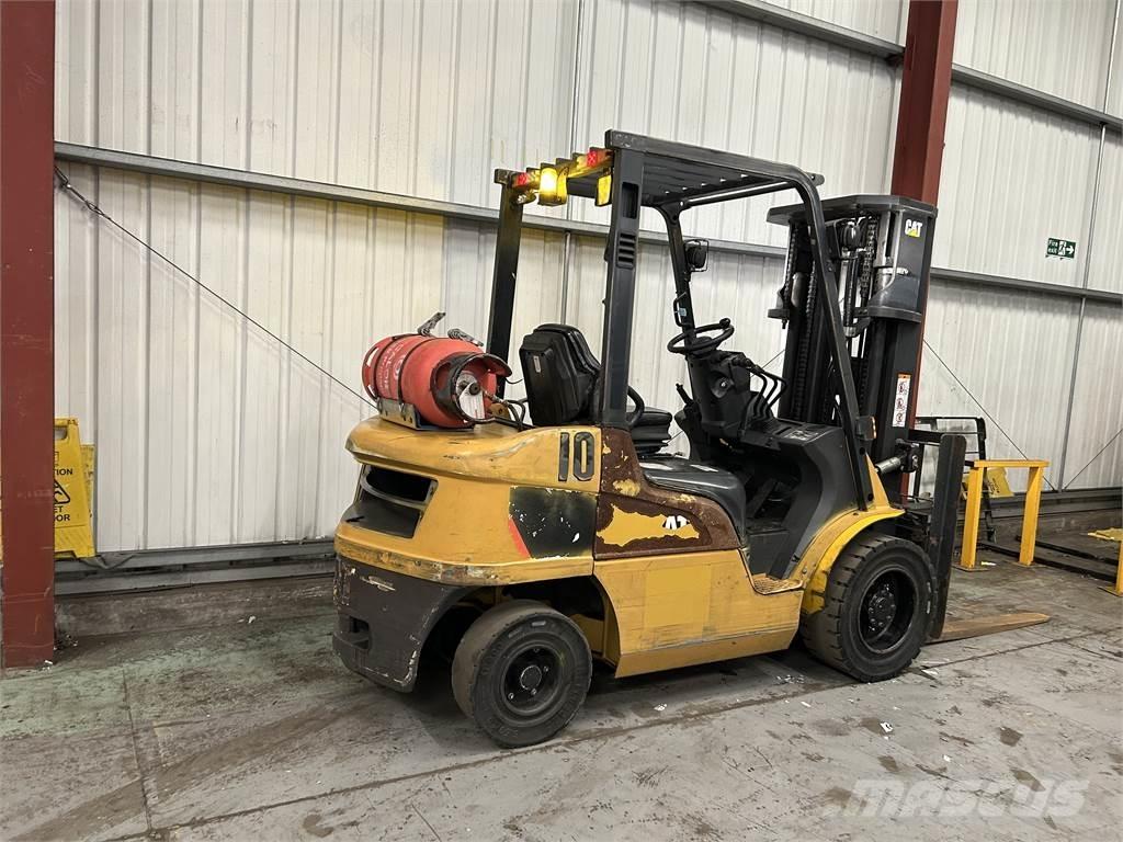 CAT GP30NT LPG gaffeltrucks