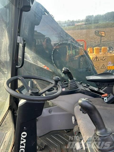 Volvo EW 220 E Gravemaskiner på hjul