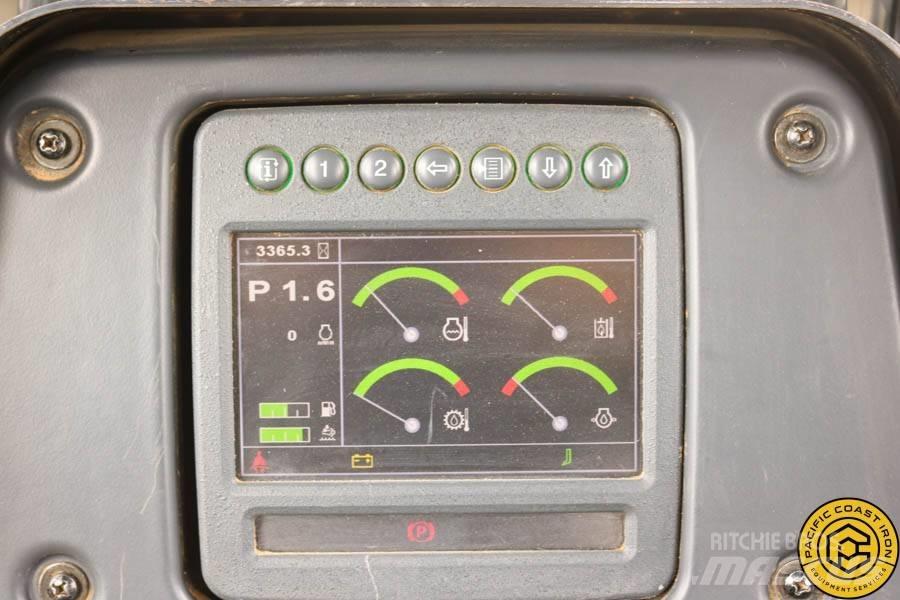 DEERE 750K XLT Bulldozer på larvebånd