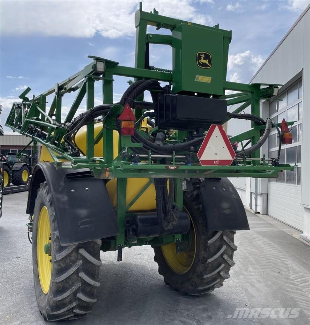 John Deere M 740 i Trailersprøjter