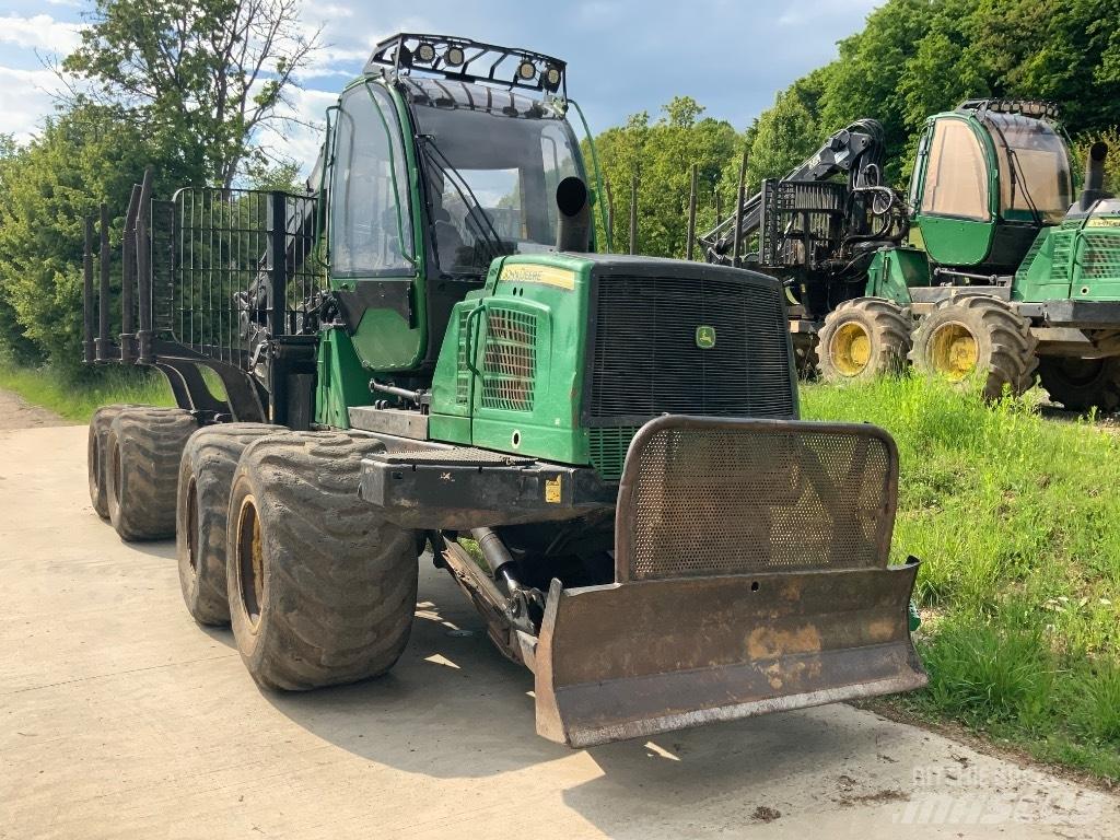 John Deere 1510 E Udkørselsmaskiner