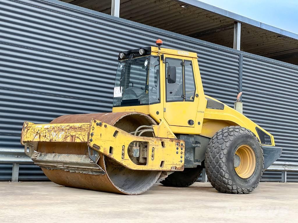 Bomag BW 213 DH-4 Enkelt tromle