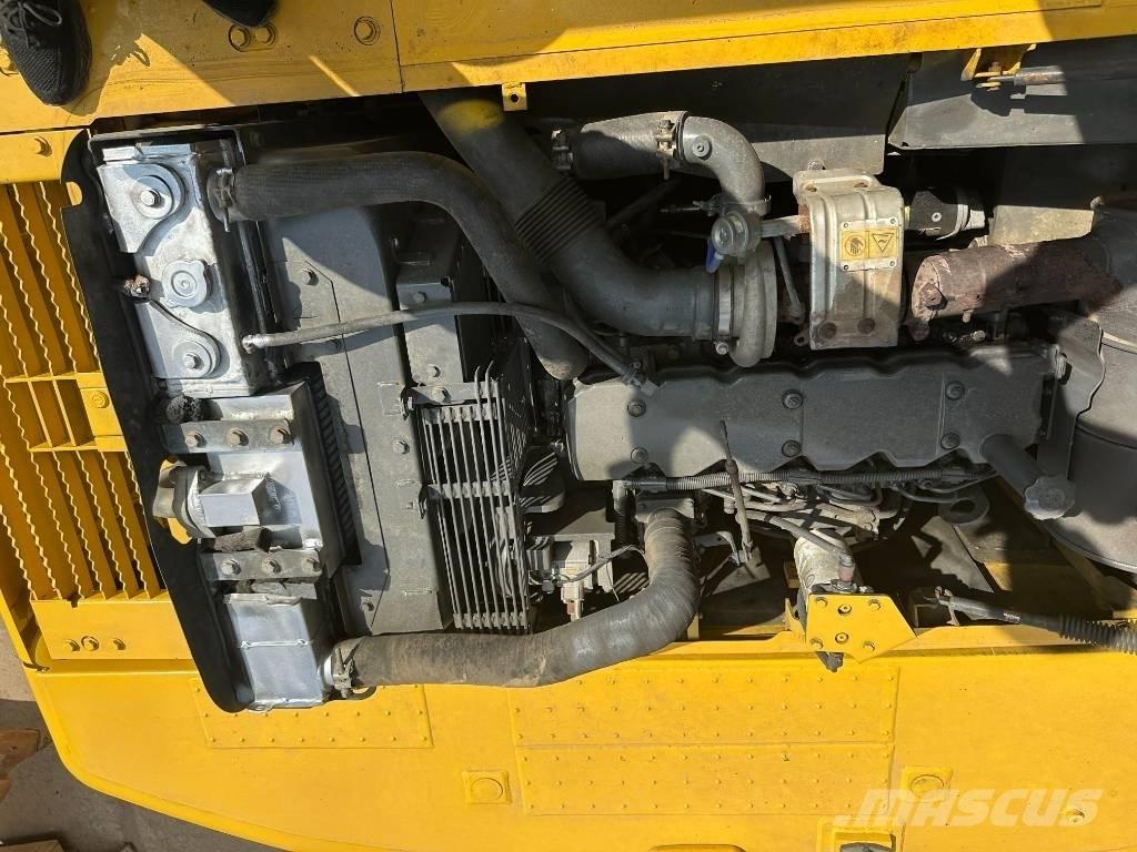 Komatsu PC220-8 Midi-gravemaskiner 7t - 12t