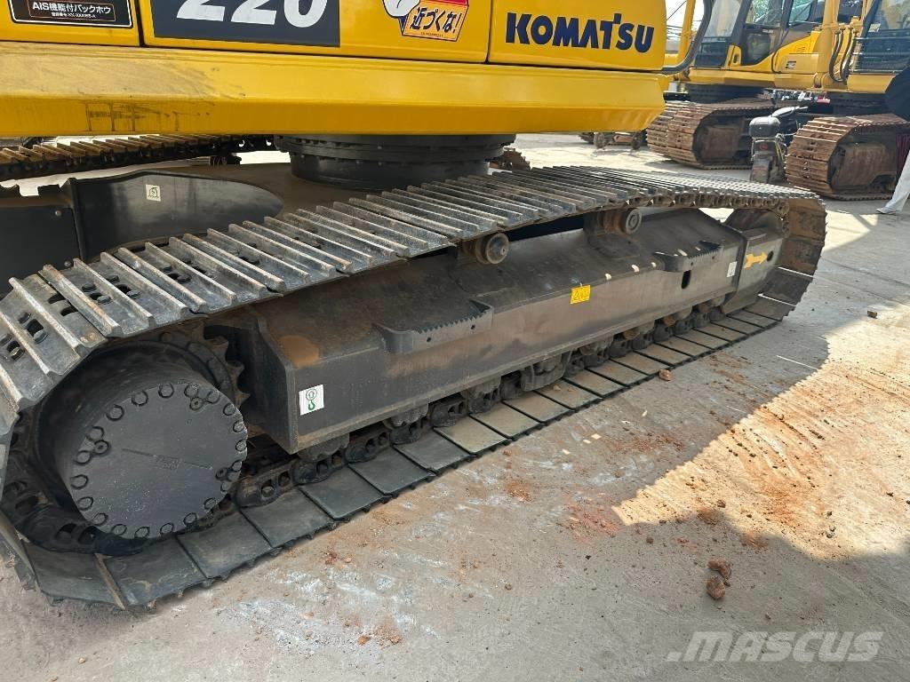 Komatsu PC220-8 Midi-gravemaskiner 7t - 12t