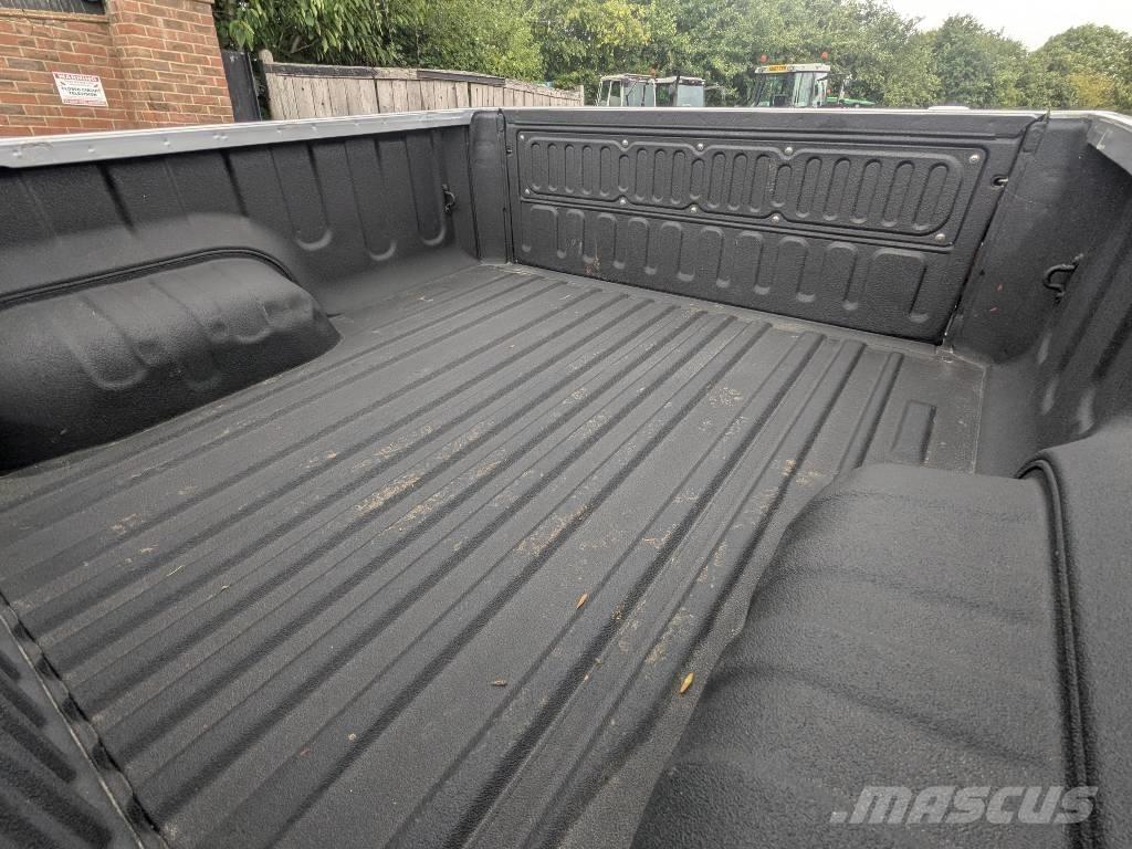 Toyota Hilux Pickup/Sideaflæsning