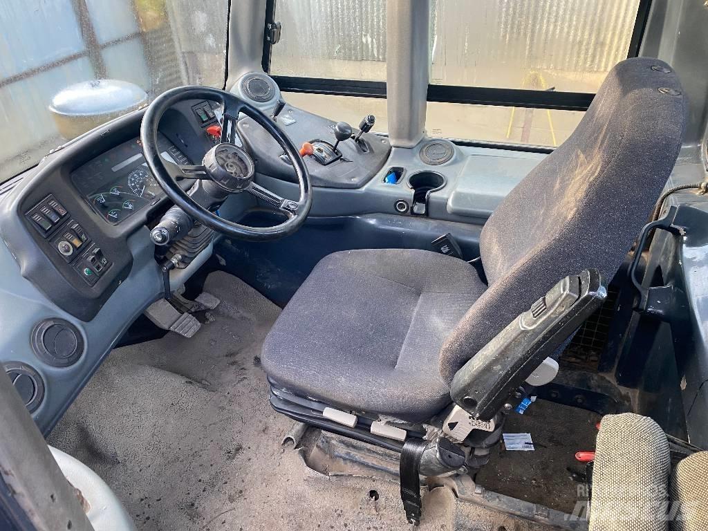 Bell B 25 D Terrængående lastbiler