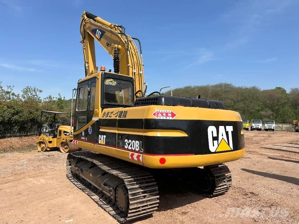CAT 320 B L Gravemaskiner på larvebånd